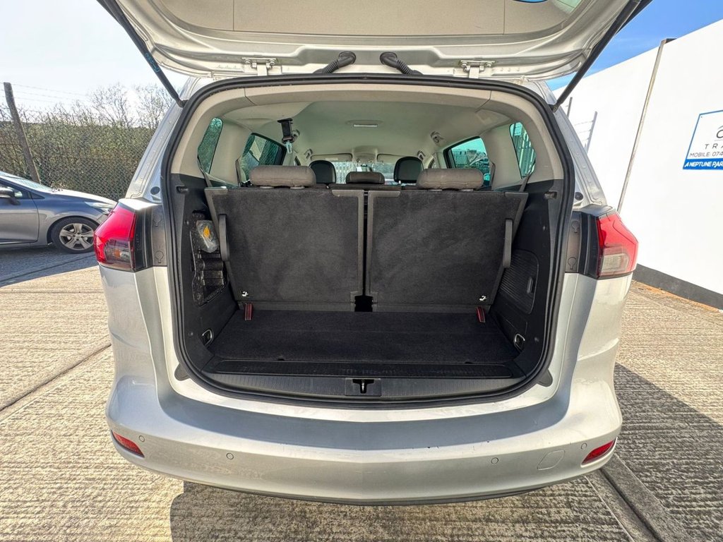 Used Vauxhall Zafira 2015 for sale - 77941762: Photo 6