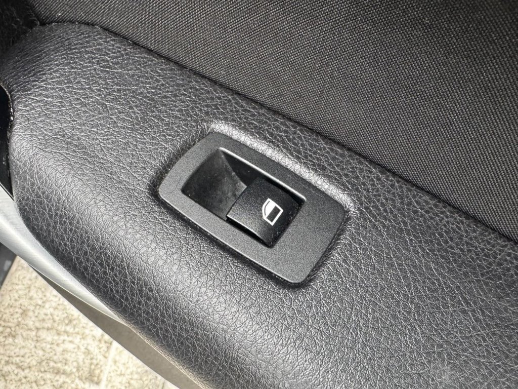 Used BMW 1 Series 2012 for sale - 77667675: Photo 21