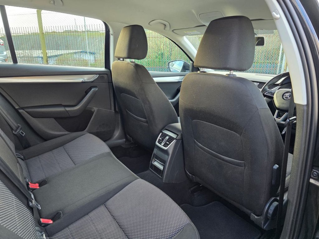 Used Skoda Octavia 2015 for sale - 76950560: Photo 17