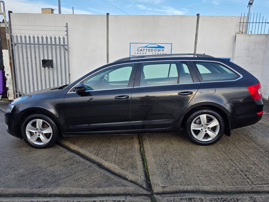 Used Skoda Octavia 2015 for sale - 76950560: Photo 2