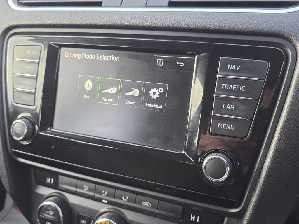 Used Skoda Octavia 2015 for sale - 76950560: Photo 48