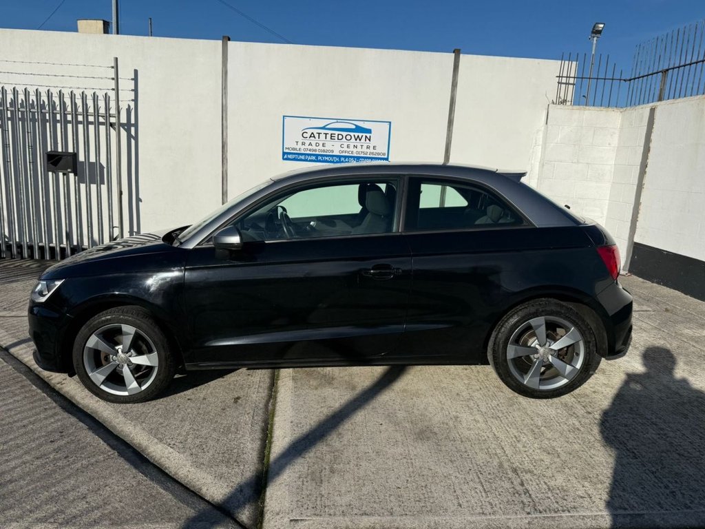 Used Audi A1 2018 for sale - 76660619: Photo 2