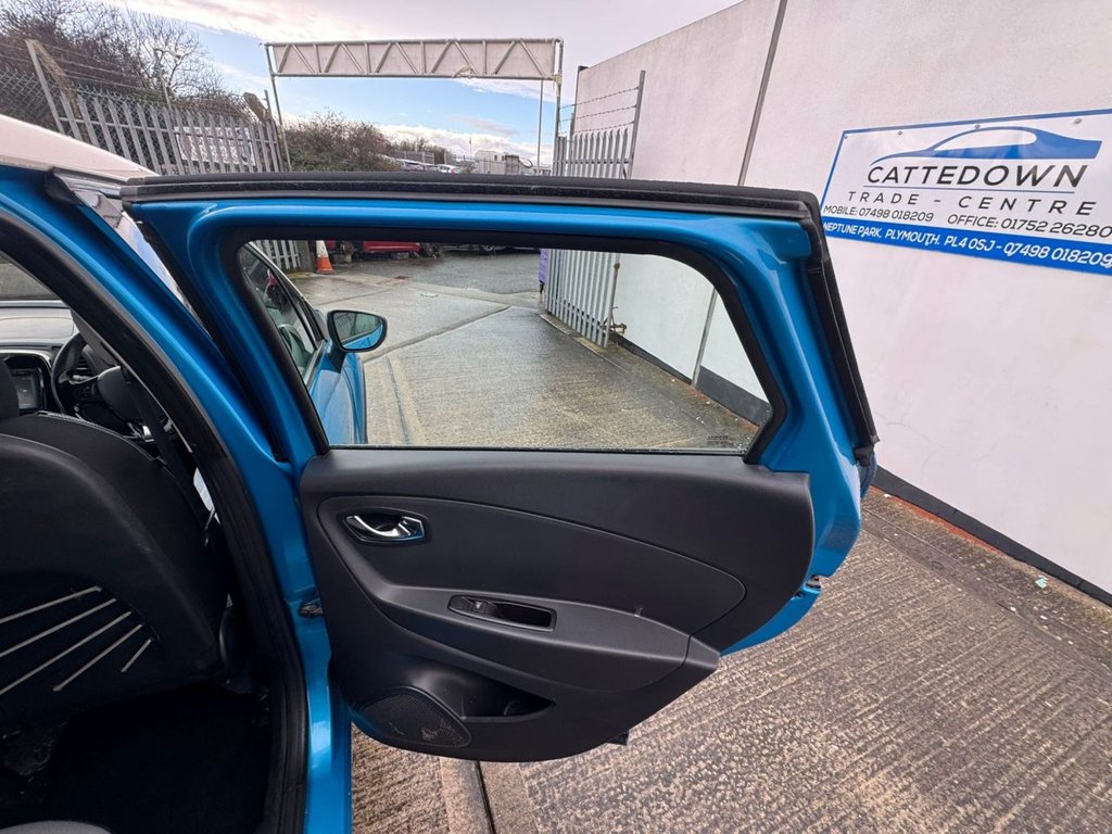 Used Renault Captur 2014 for sale - 77280789: Photo 15