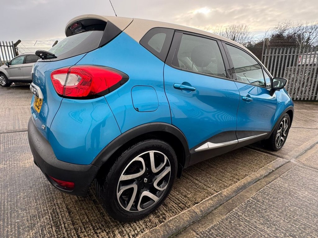 Used Renault Captur 2014 for sale - 77280789: Photo 9