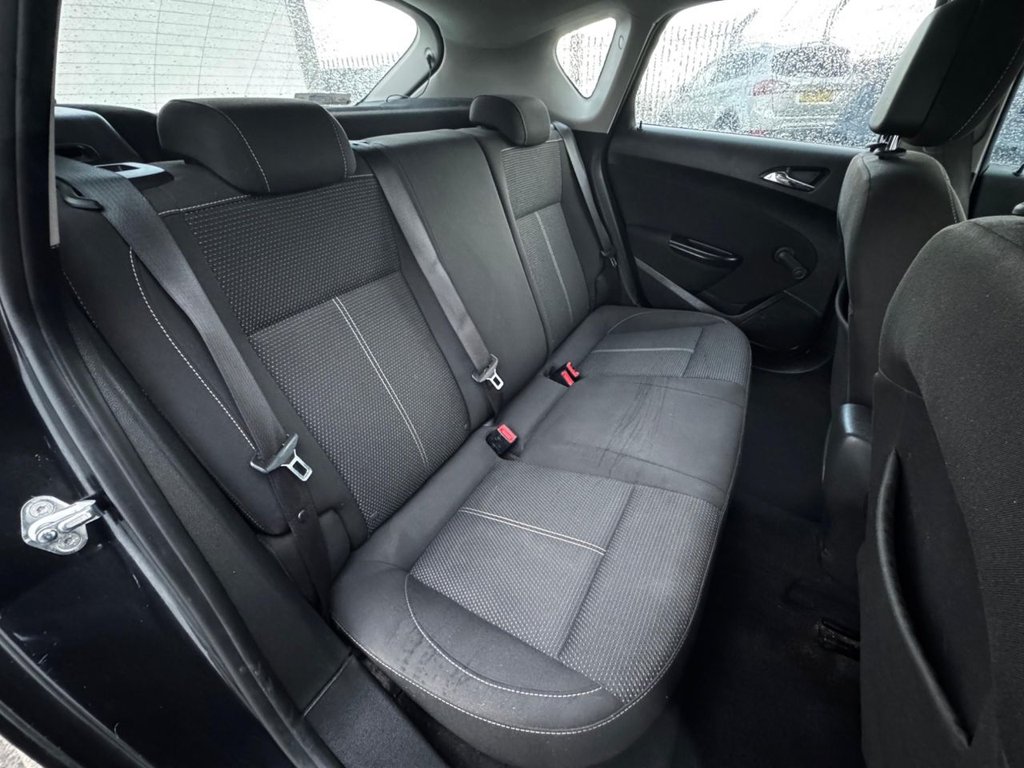 Used Vauxhall Astra 2013 for sale - 77313632: Photo 14