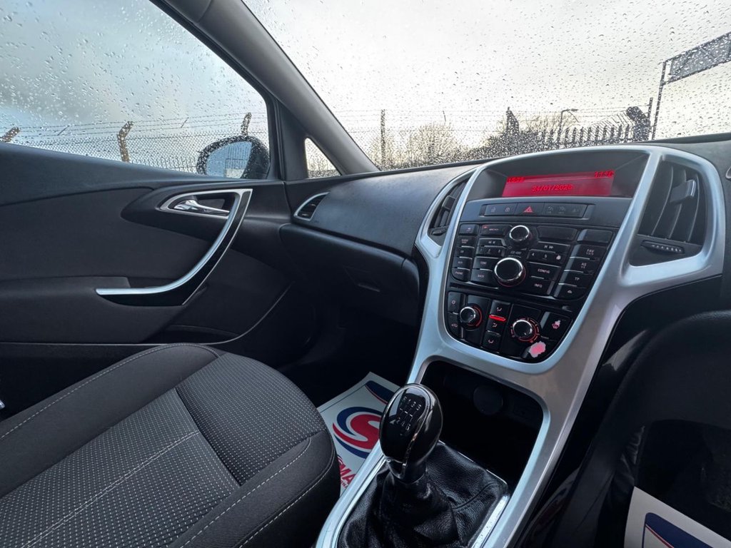 Used Vauxhall Astra 2013 for sale - 77313632: Photo 35