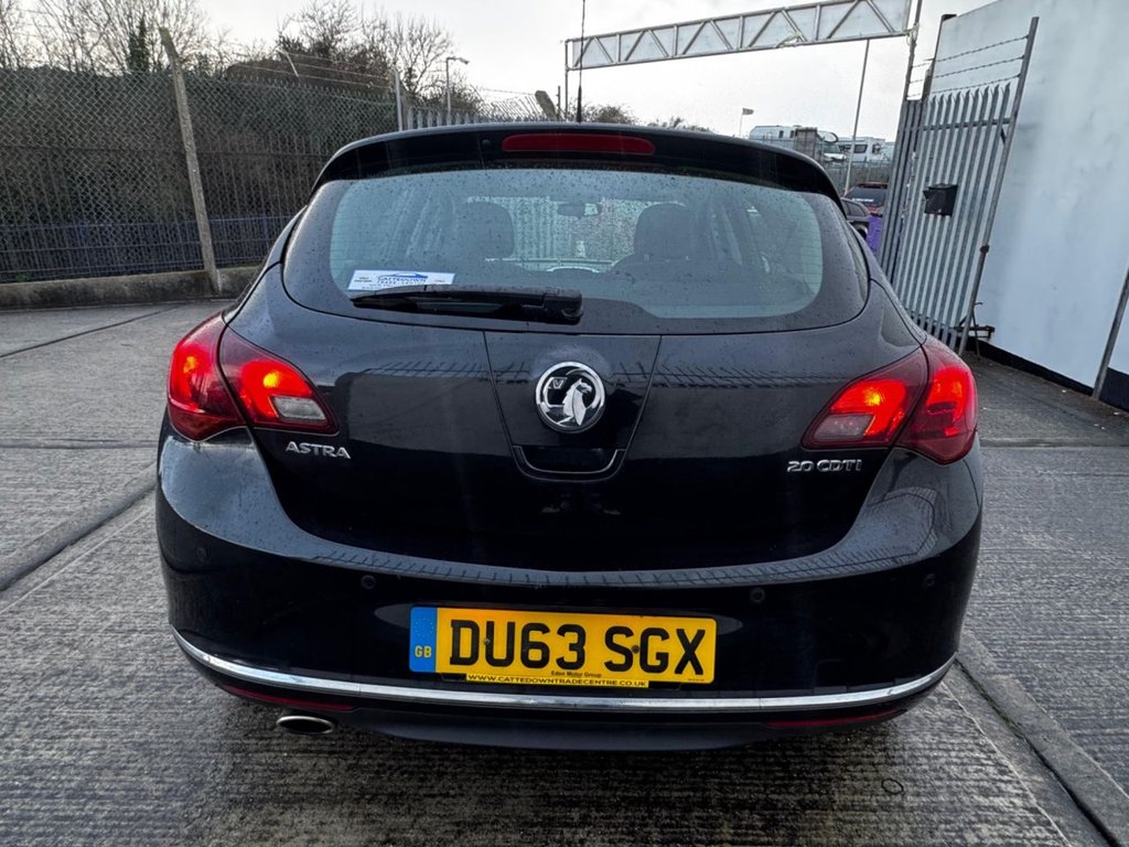 Used Vauxhall Astra 2013 for sale - 77313632: Photo 5