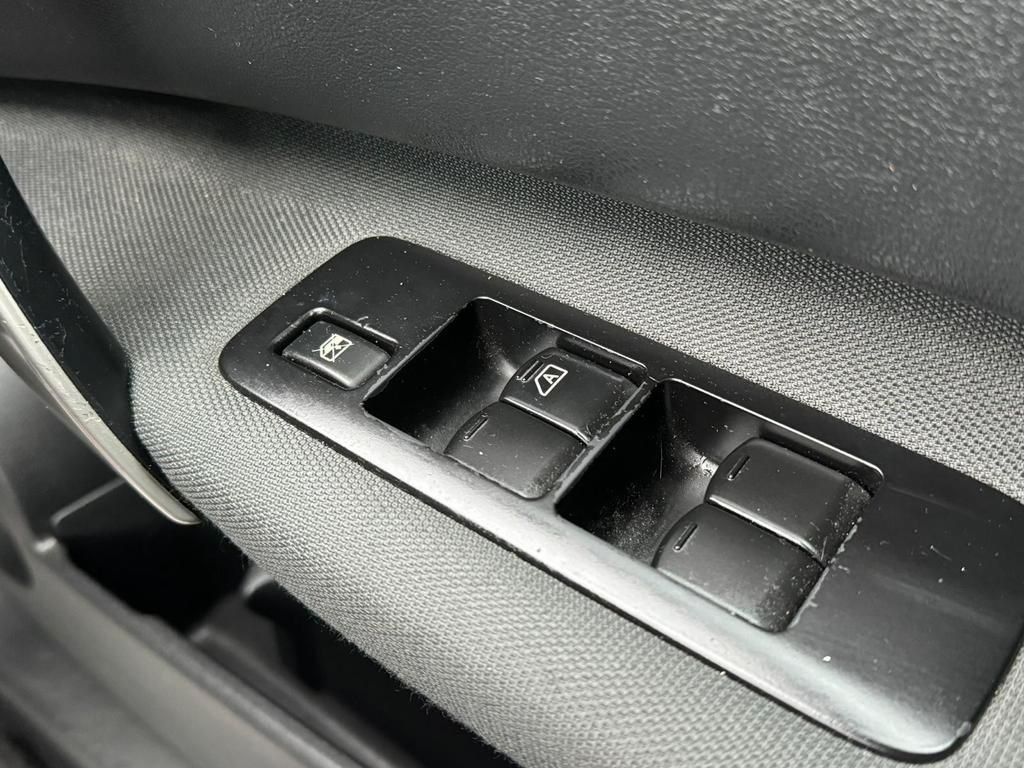 Vehicle 33