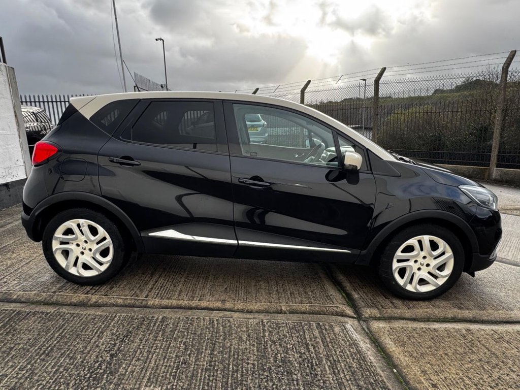 Used Renault Captur 2014 for sale - 76841511: Photo 10
