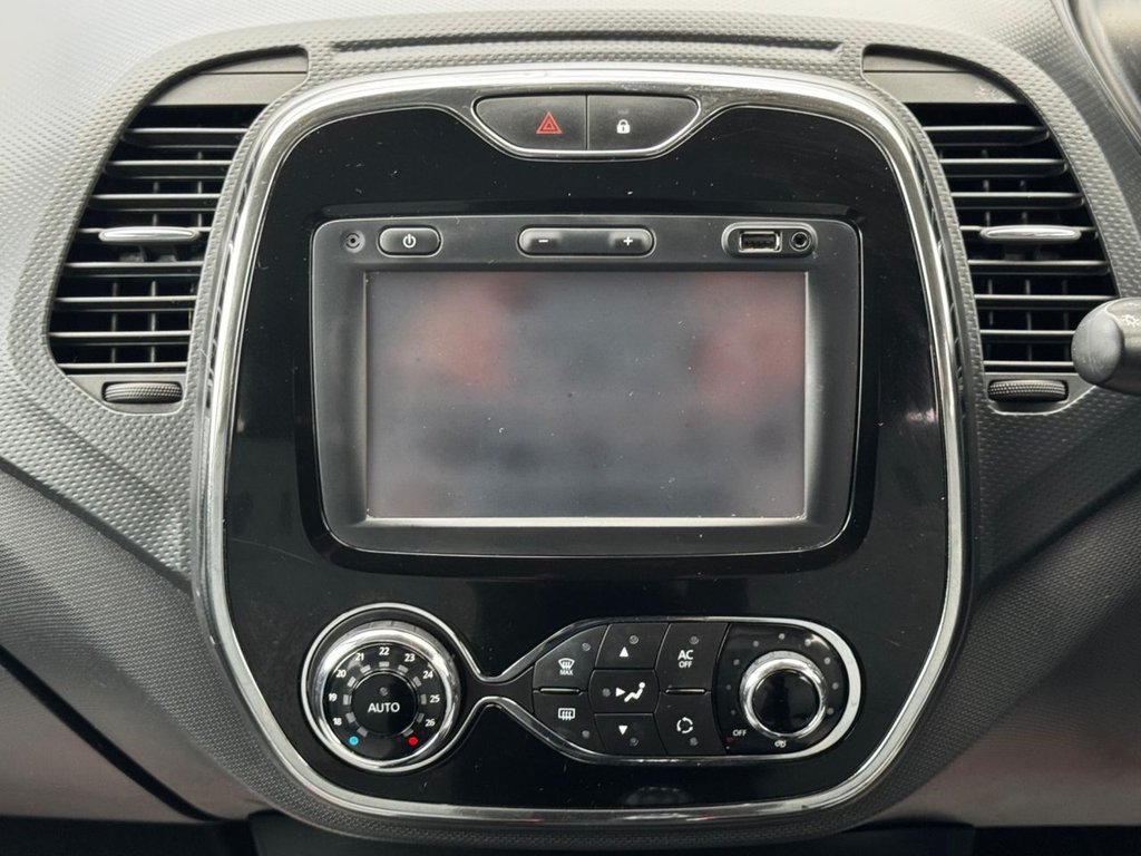 Used Renault Captur 2014 for sale - 76841511: Photo 24