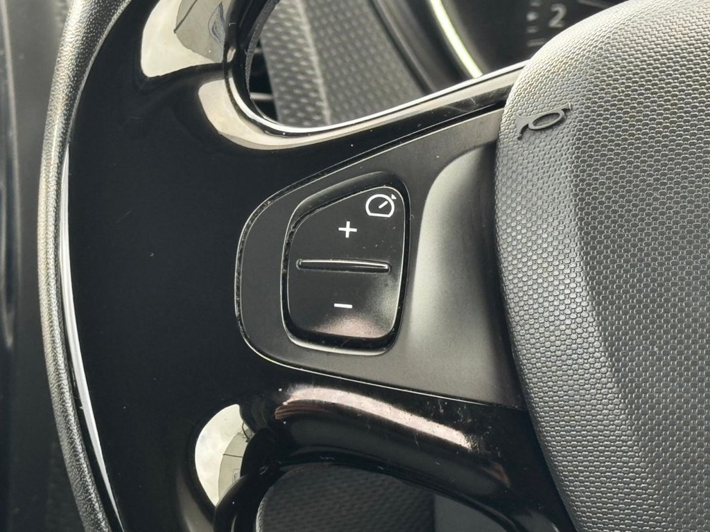 Used Renault Captur 2014 for sale - 76841511: Photo 26