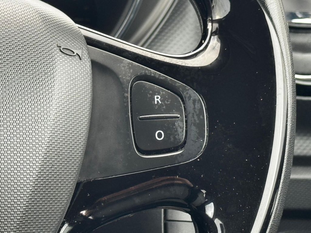 Used Renault Captur 2014 for sale - 76841511: Photo 27