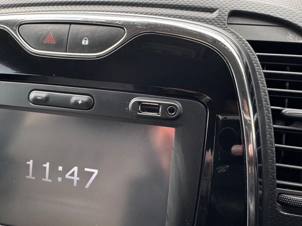 Used Renault Captur 2014 for sale - 76841511: Photo 38