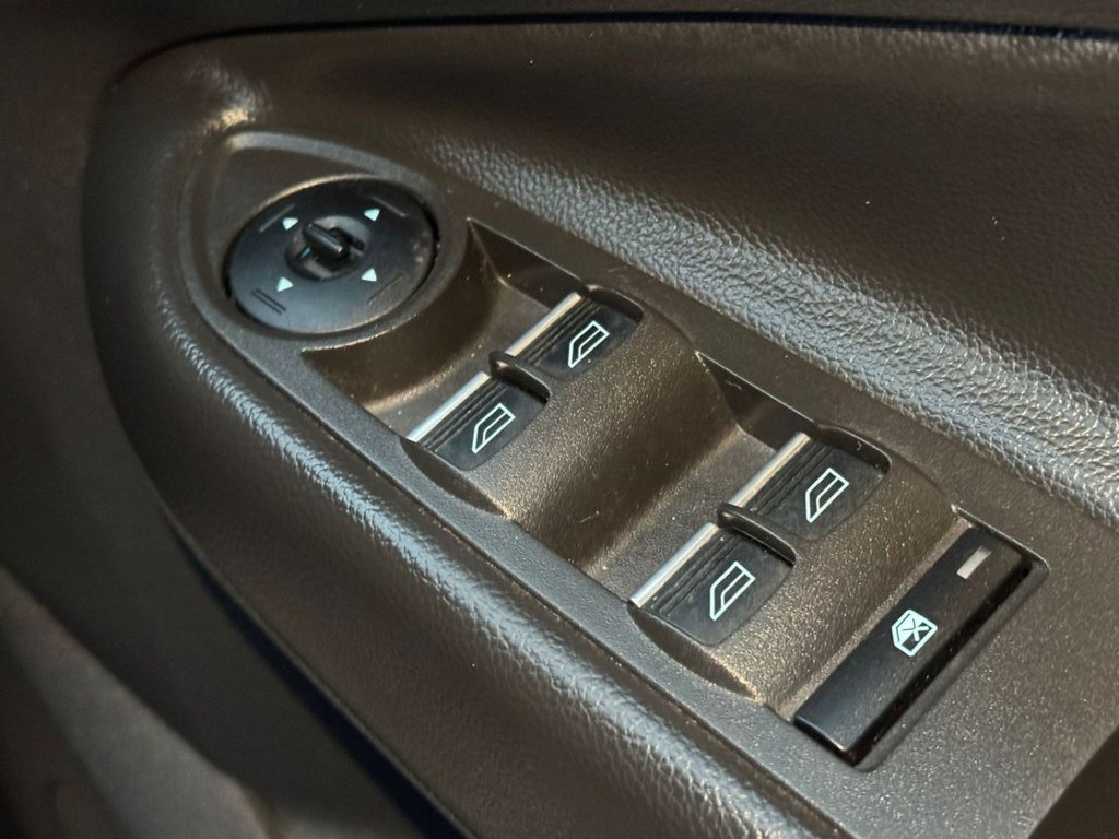 Used Ford Kuga 2015 for sale - 77499042: Photo 38