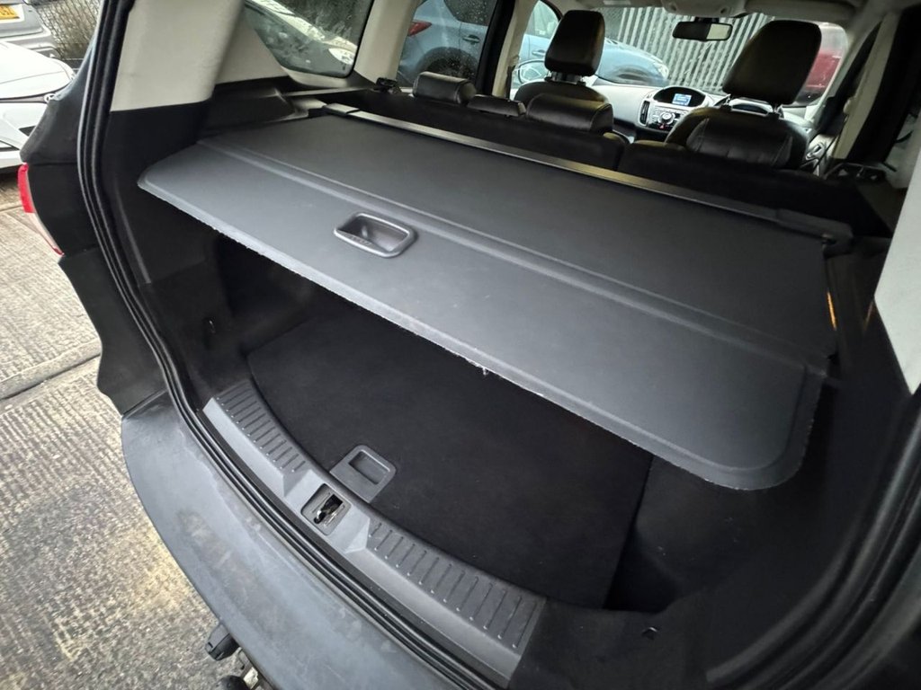 Used Ford Kuga 2015 for sale - 77499042: Photo 9