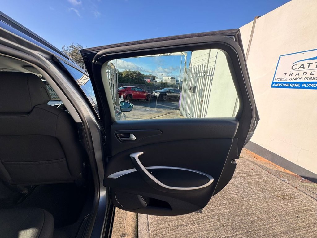 Used Citroen C5 2012 for sale - 76642476: Photo 15