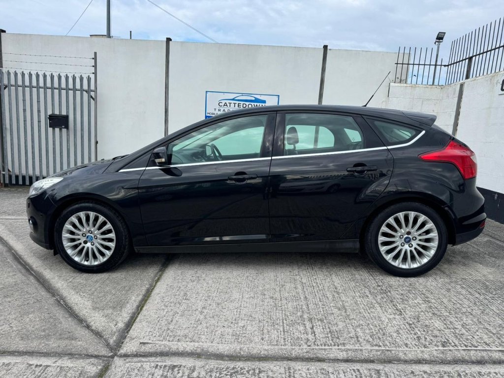 Used Ford Focus 2013 for sale - 77734685: Photo 2