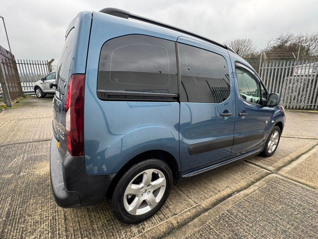 Used Peugeot Partner Tepee 2012 for sale - 77038290: Photo 11