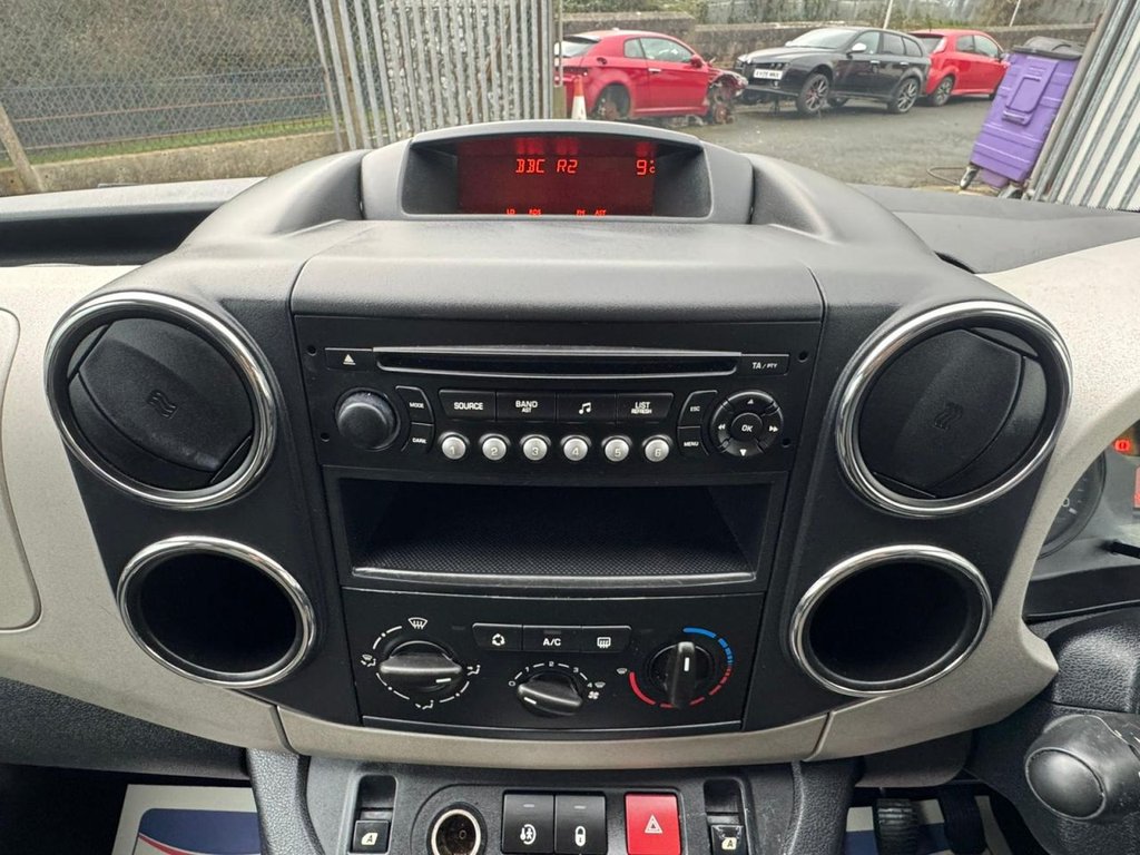 Used Peugeot Partner Tepee 2012 for sale - 77038290: Photo 24