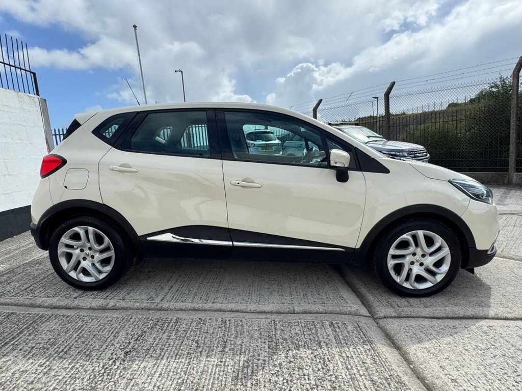 Used Renault Captur 2014 for sale - 76241361: Photo 10