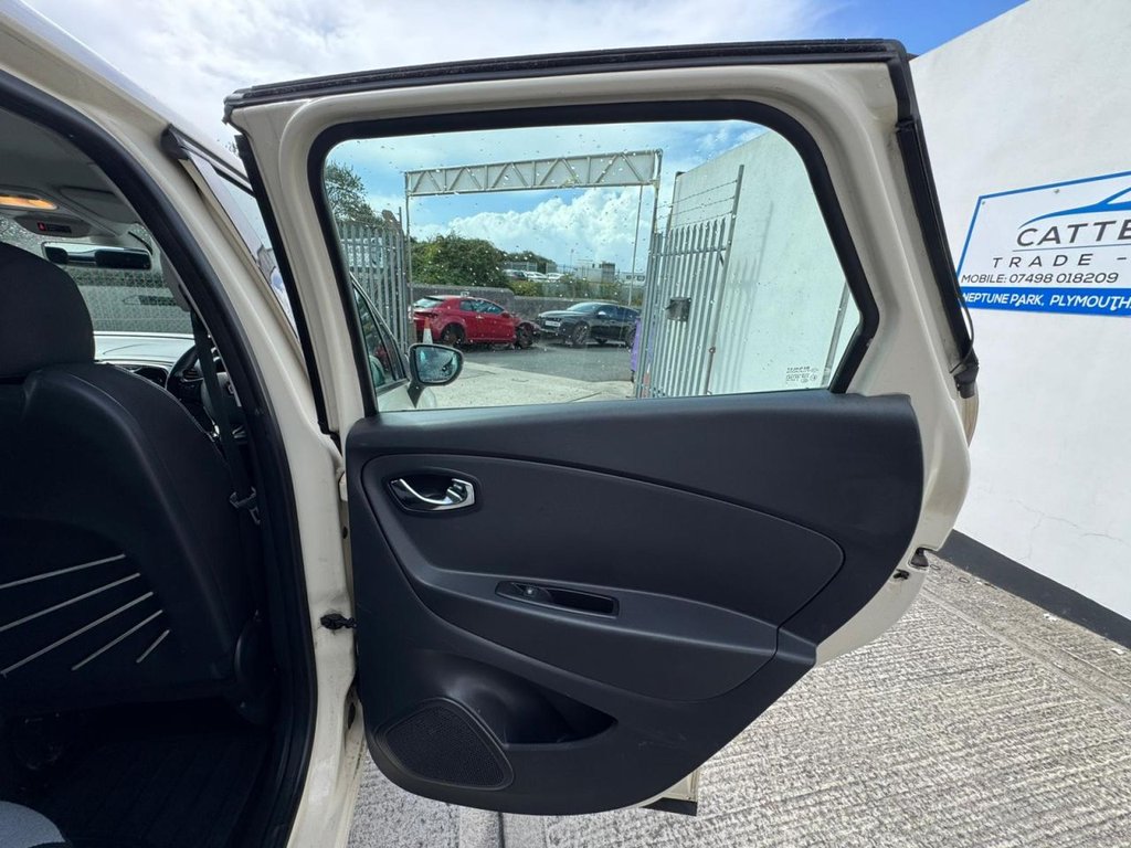 Used Renault Captur 2014 for sale - 76241361: Photo 16