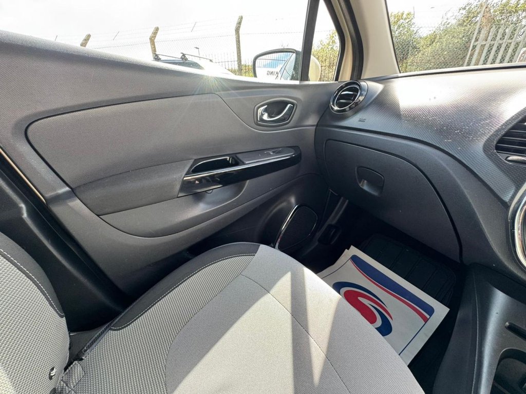 Used Renault Captur 2014 for sale - 76241361: Photo 38