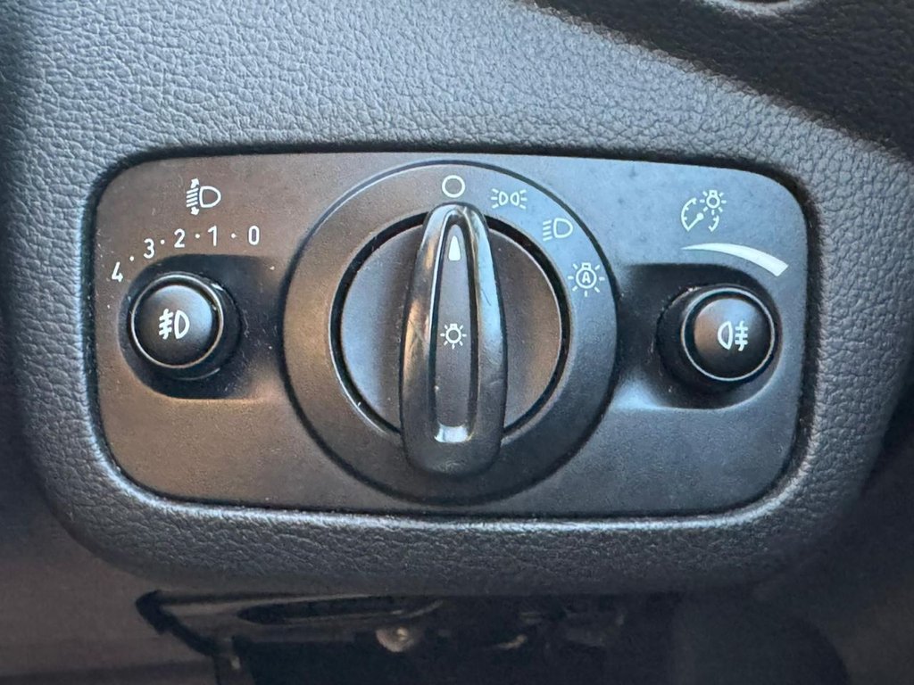 Used Ford Kuga 2015 for sale - 77755320: Photo 38