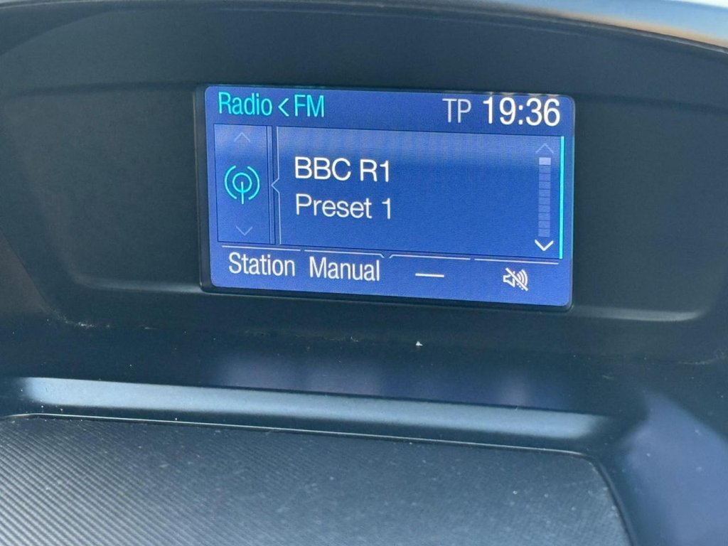 Used Ford Kuga 2015 for sale - 77755320: Photo 47