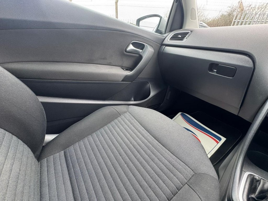 Used Volkswagen Polo 2012 for sale - 77739580: Photo 32