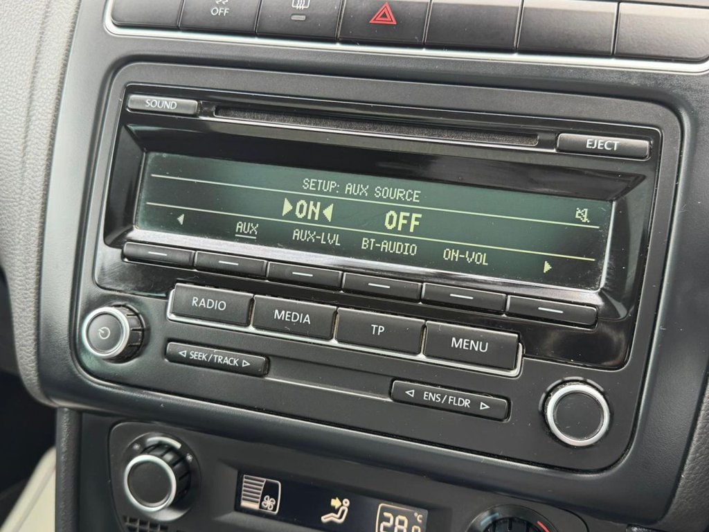 Used Volkswagen Polo 2012 for sale - 77739580: Photo 38