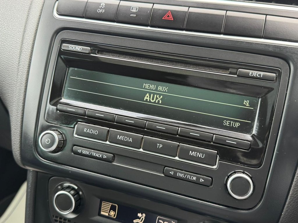 Used Volkswagen Polo 2012 for sale - 77739580: Photo 41