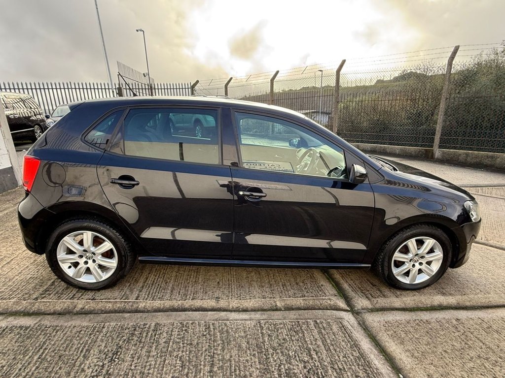 Used Volkswagen Polo 2011 for sale - 76570331: Photo 10