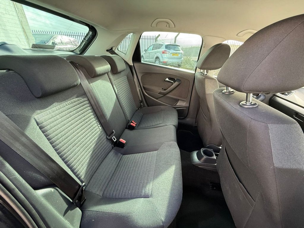 Used Volkswagen Polo 2011 for sale - 76570331: Photo 14