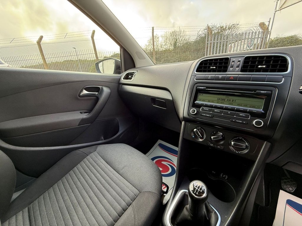 Used Volkswagen Polo 2011 for sale - 76570331: Photo 29