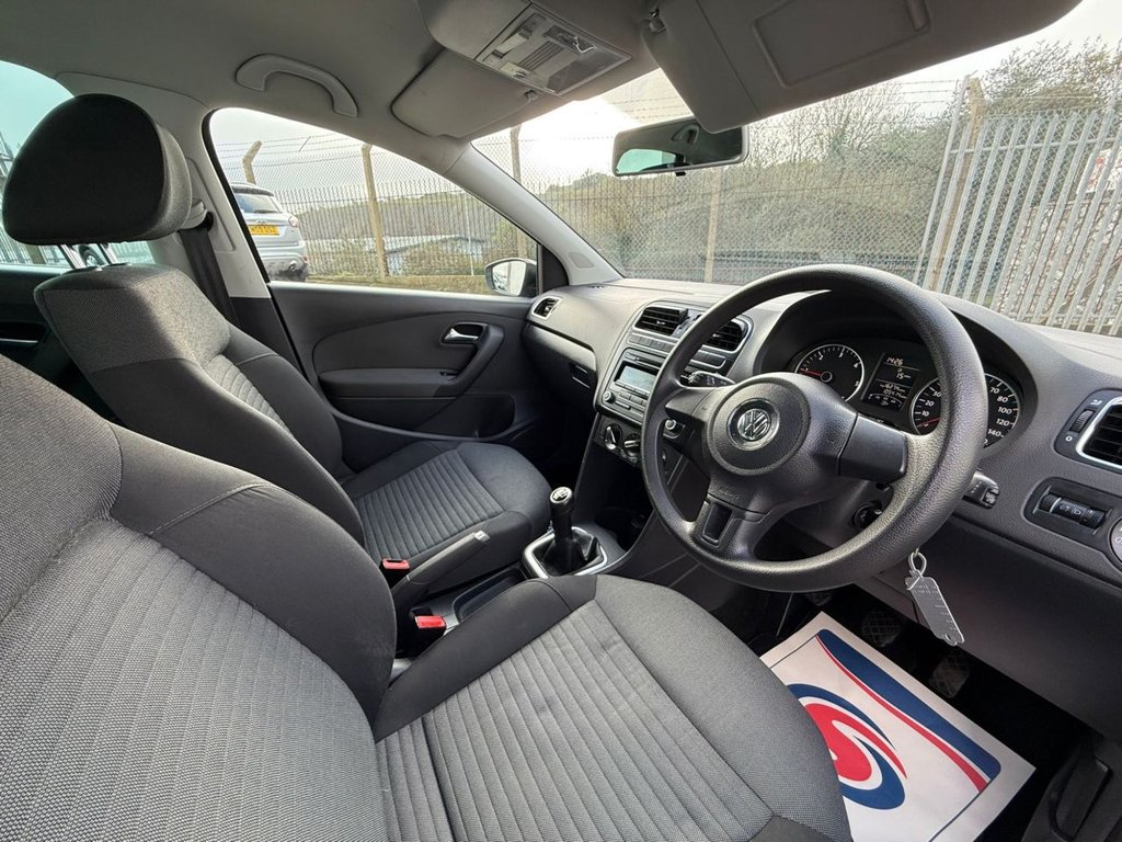 Used Volkswagen Polo 2011 for sale - 76570331: Photo 32