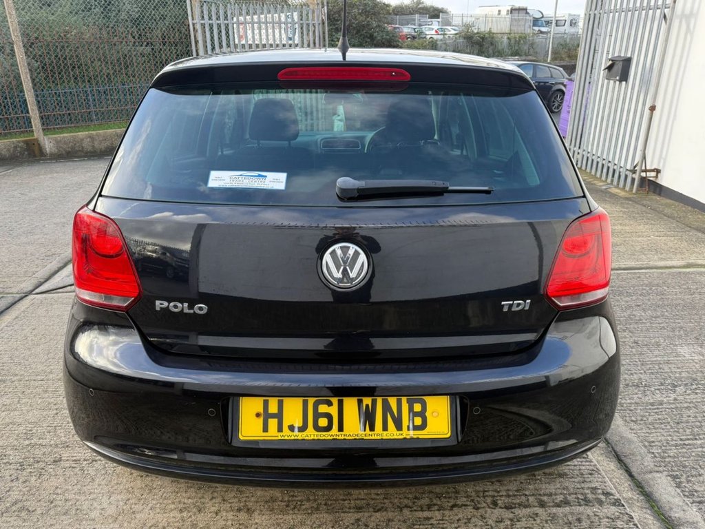 Used Volkswagen Polo 2011 for sale - 76570331: Photo 5