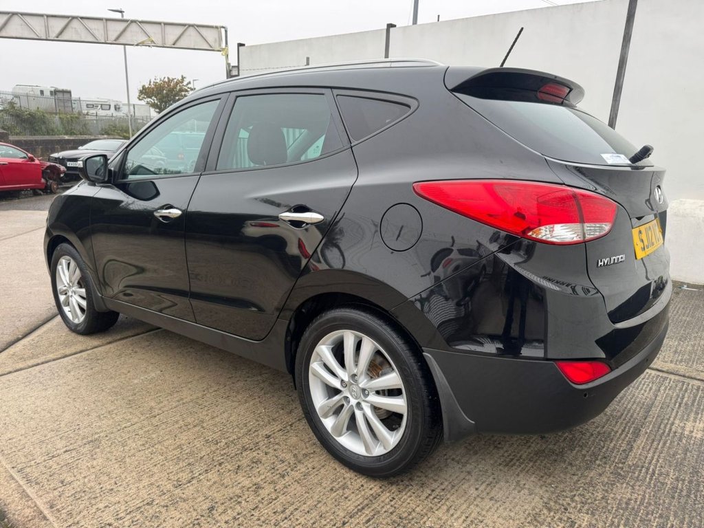 Used Hyundai Ix35 2012 for sale - 76163148: Photo 3
