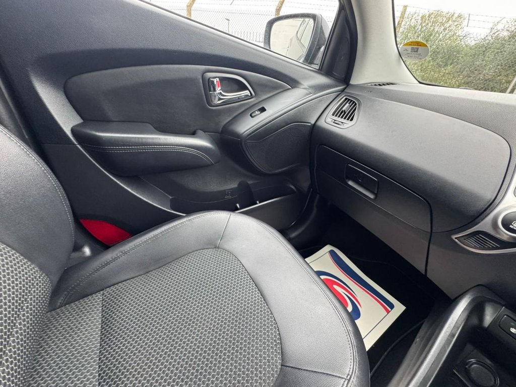 Used Hyundai Ix35 2012 for sale - 76163148: Photo 47