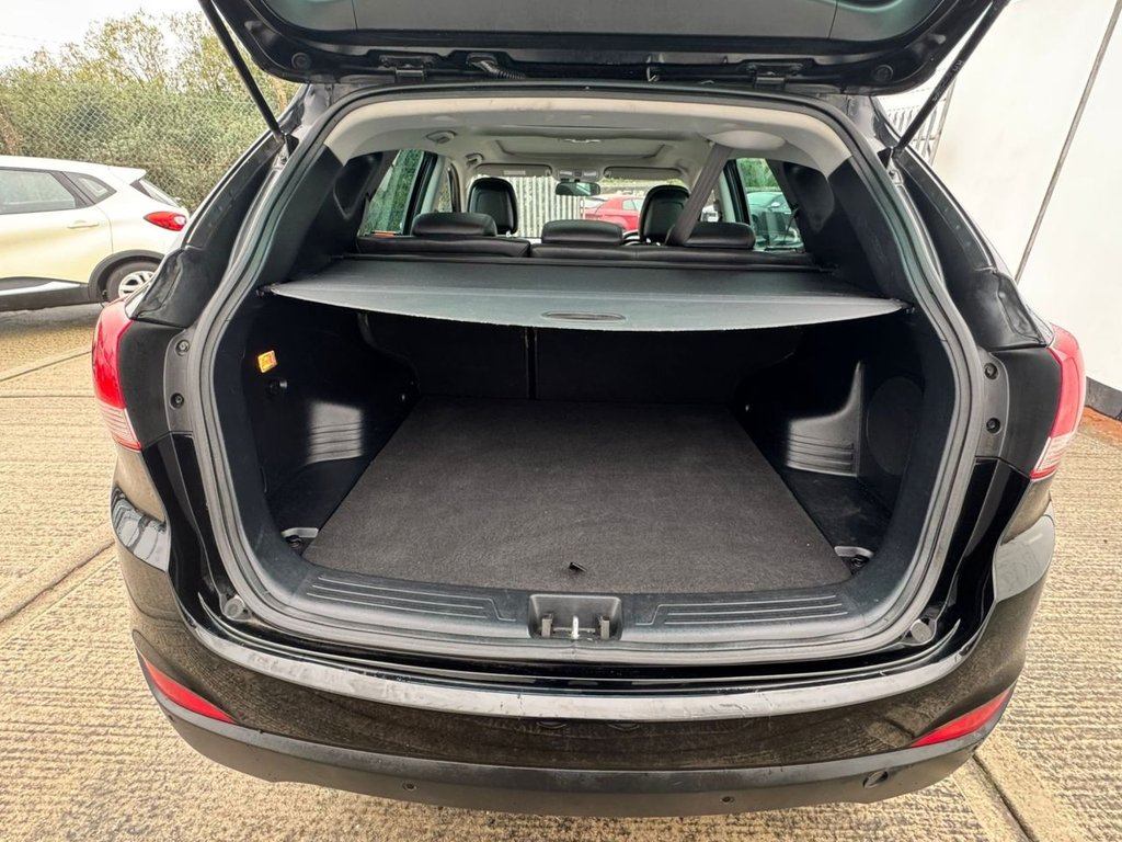 Used Hyundai Ix35 2012 for sale - 76163148: Photo 8