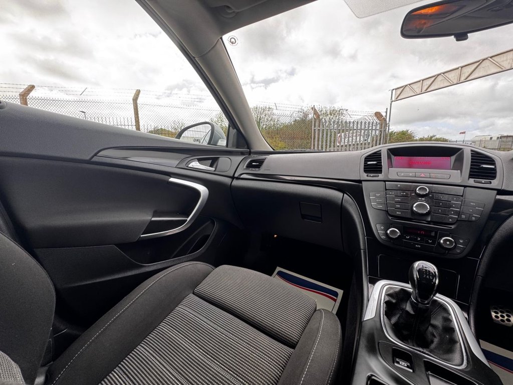 Used Vauxhall Insignia 2011 for sale - 78074120: Photo 29