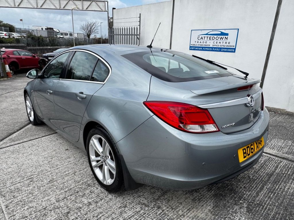 Used Vauxhall Insignia 2011 for sale - 78074120: Photo 3