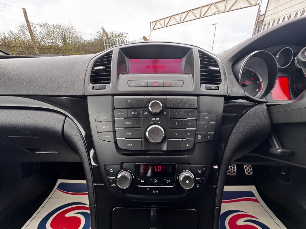 Used Vauxhall Insignia 2011 for sale - 78074120: Photo 30