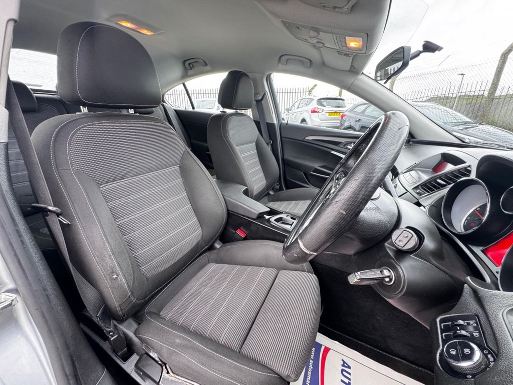 Used Vauxhall Insignia 2011 for sale - 78074120: Photo 37