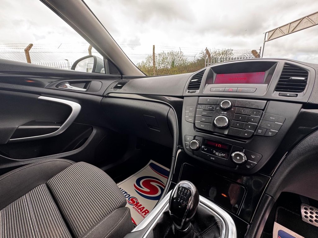 Used Vauxhall Insignia 2011 for sale - 78074120: Photo 39