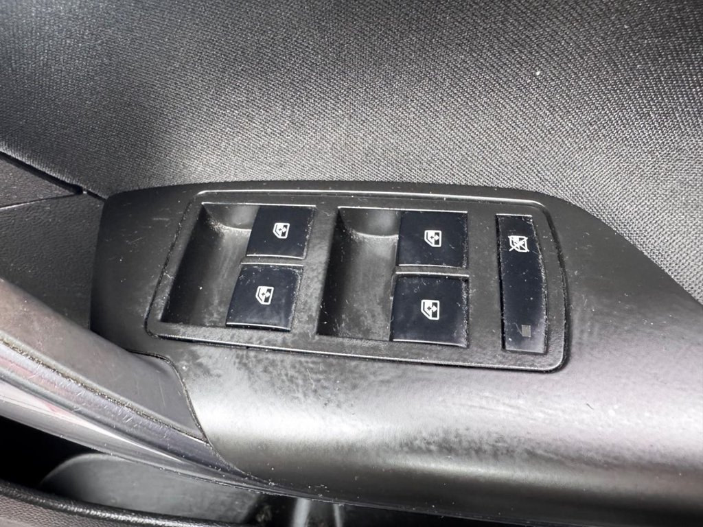 Used Vauxhall Insignia 2011 for sale - 78074120: Photo 45