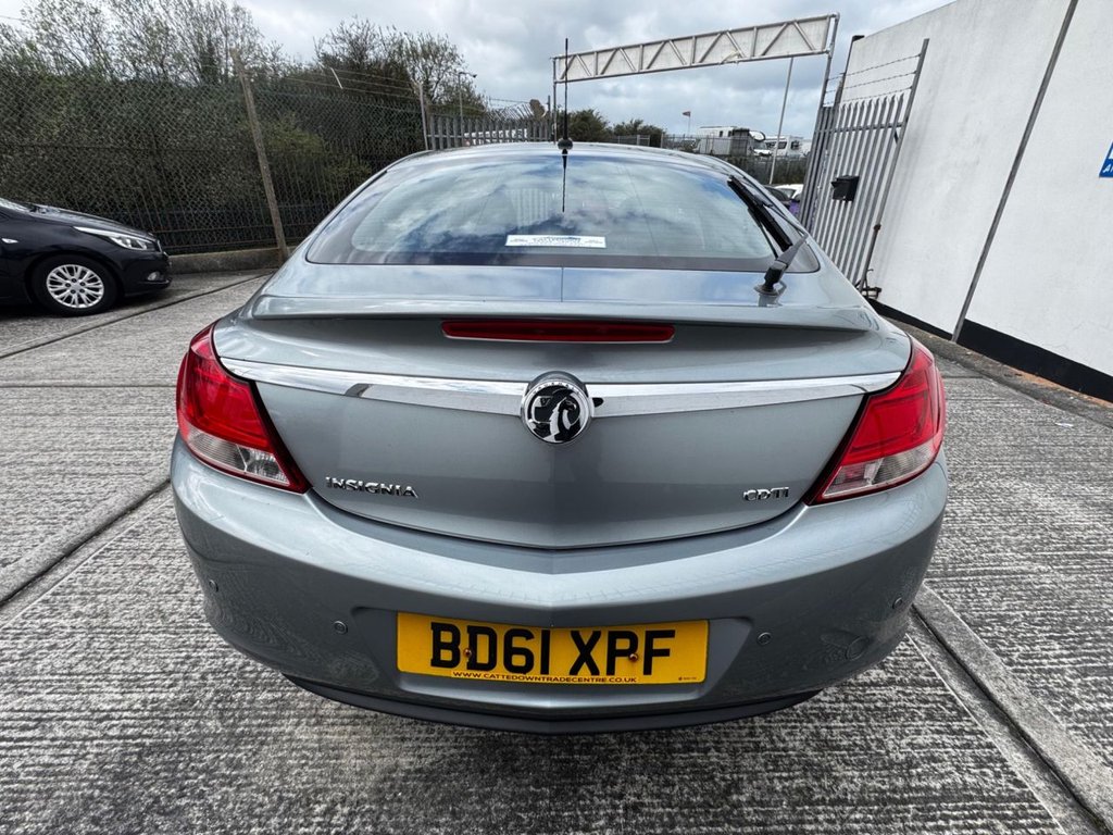 Used Vauxhall Insignia 2011 for sale - 78074120: Photo 5
