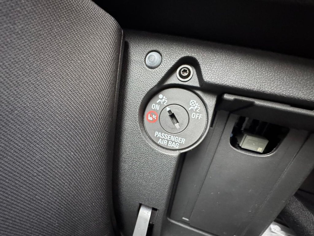 Used Vauxhall Corsa 2015 for sale - 76333748: Photo 34
