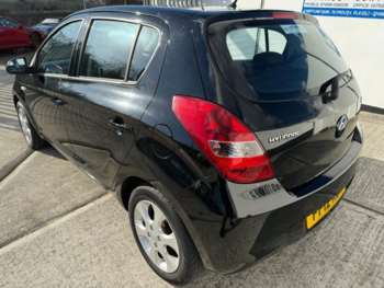 Used Hyundai i20 2012 for sale - 73888500: Photo