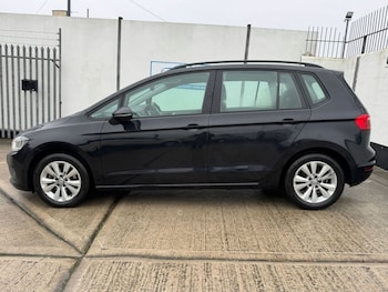 Used Volkswagen Golf SV 2016 for sale - 76185539: Photo 2