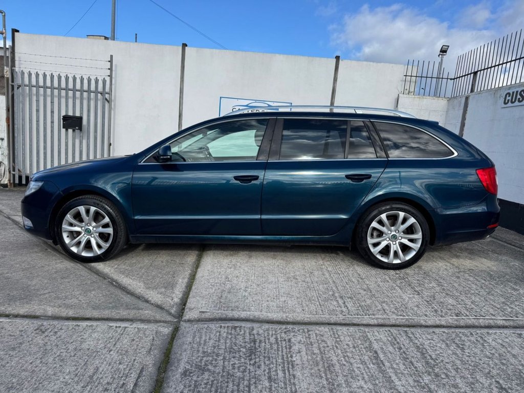 Used Skoda Superb 2013 for sale - 77703863: Photo 2